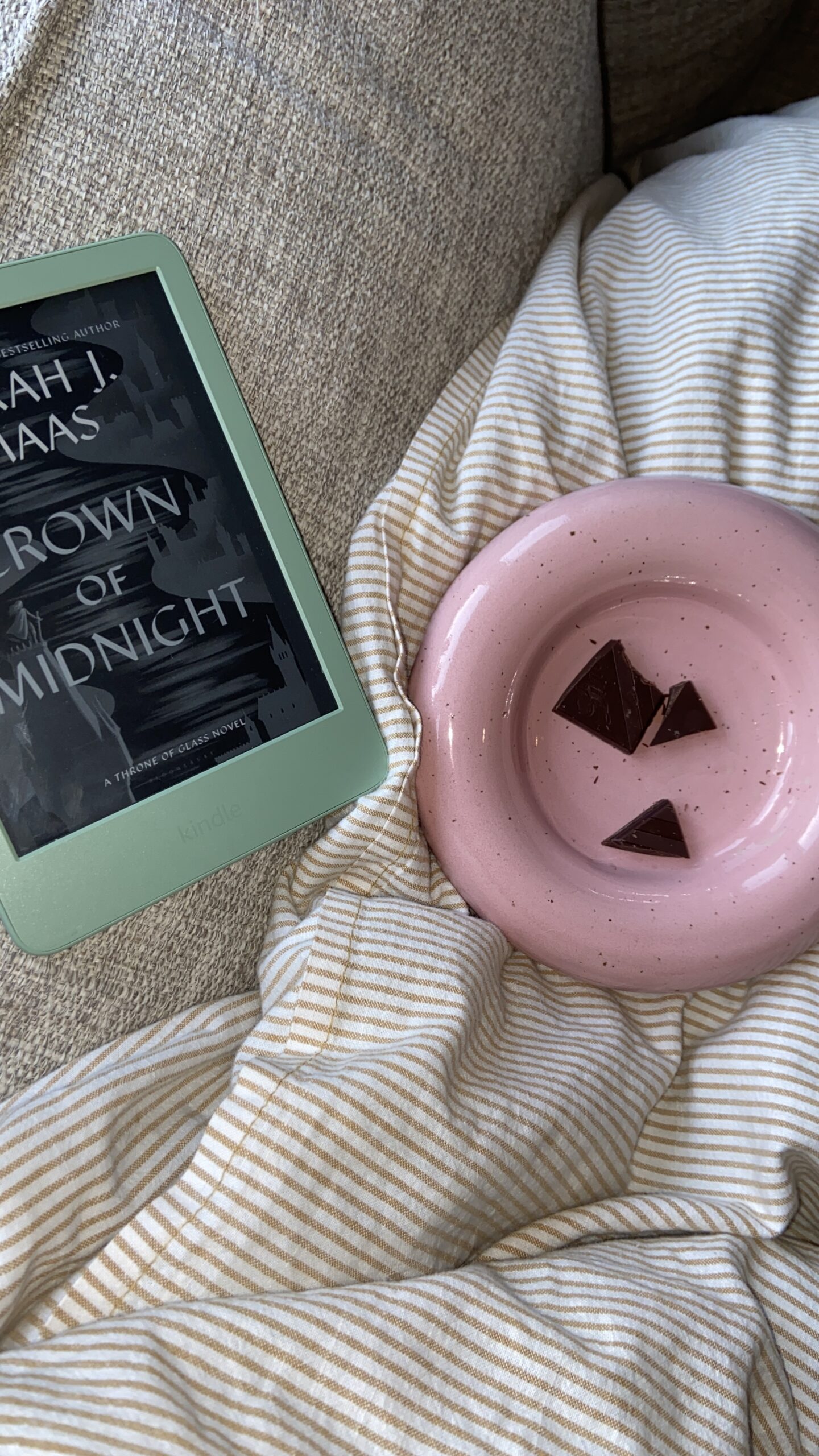 böcker, crown of midnight kindle