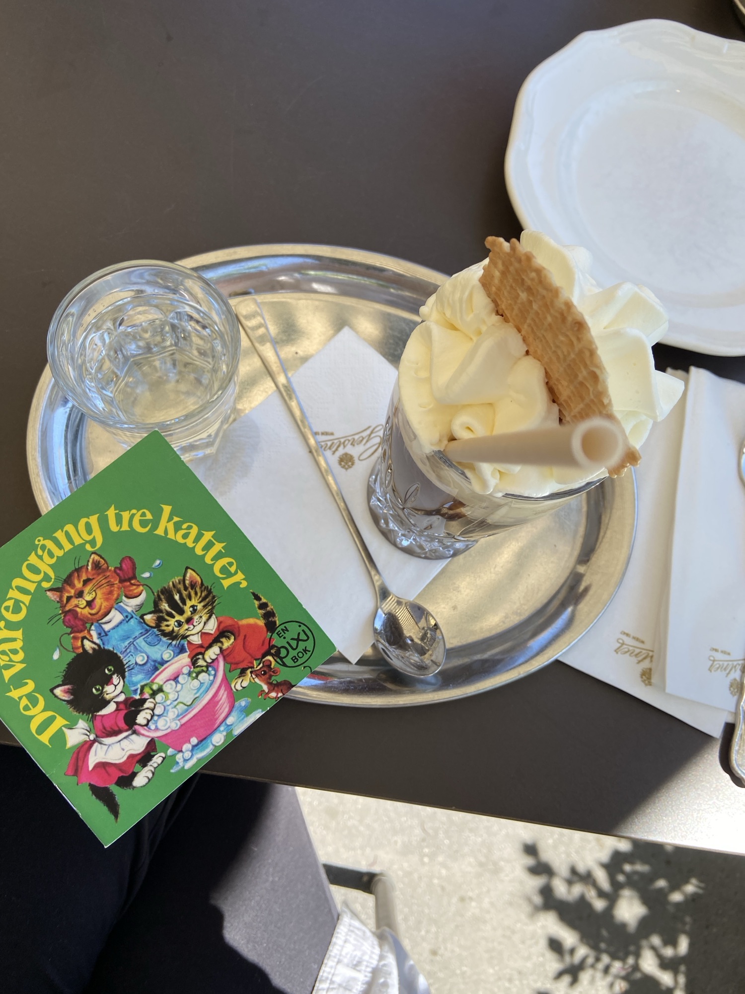 Det var en gång tre katter, pixibok från 50-talet 